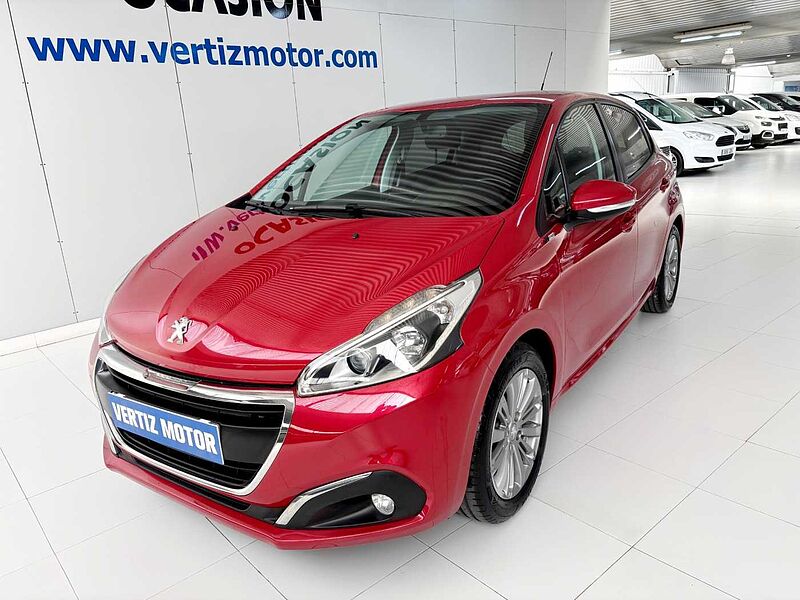 Peugeot 208 1.2 Gasolina Style 82cv